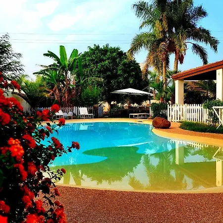 Homestay Dependance Oscar Carrozziere Fonte Ciane