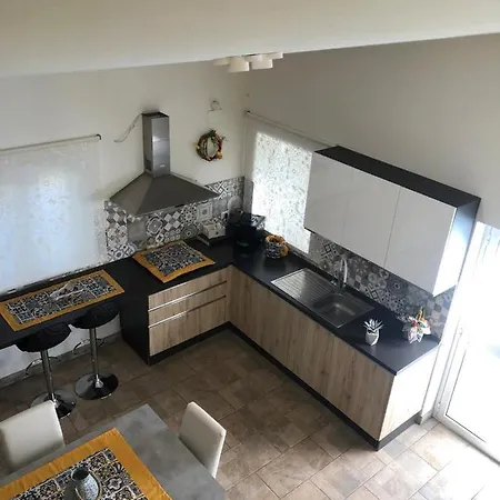 Dependance Oscar Homestay